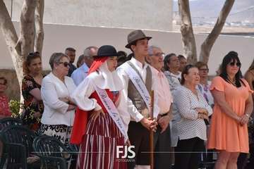 La Viña procesiona a su patrona en la despedida de sus fiestas patronales/Francisco Javier Santana y TA.